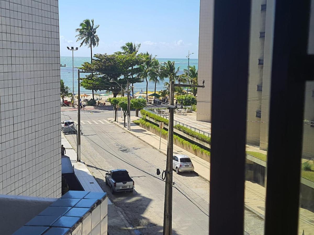 Apartamento Na Beira-mar Da Ponta Verde- Apartamento
